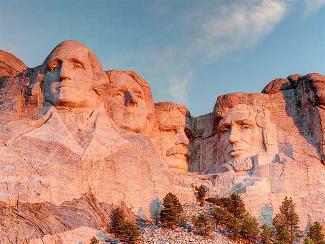 Mount Rushmore National Memorial Perhaps the most unmistakably American landmark is Mount Rushmore, a national memorial located in South Dakota, USA. Constructed in the early 20th cen...