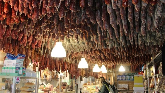 Arthur Ave Retail Market Travel uptown to the Bronx to find economical Italian fare at the Arthur Ave Retail Market. The trek is worth their array of traditional meat, produce...