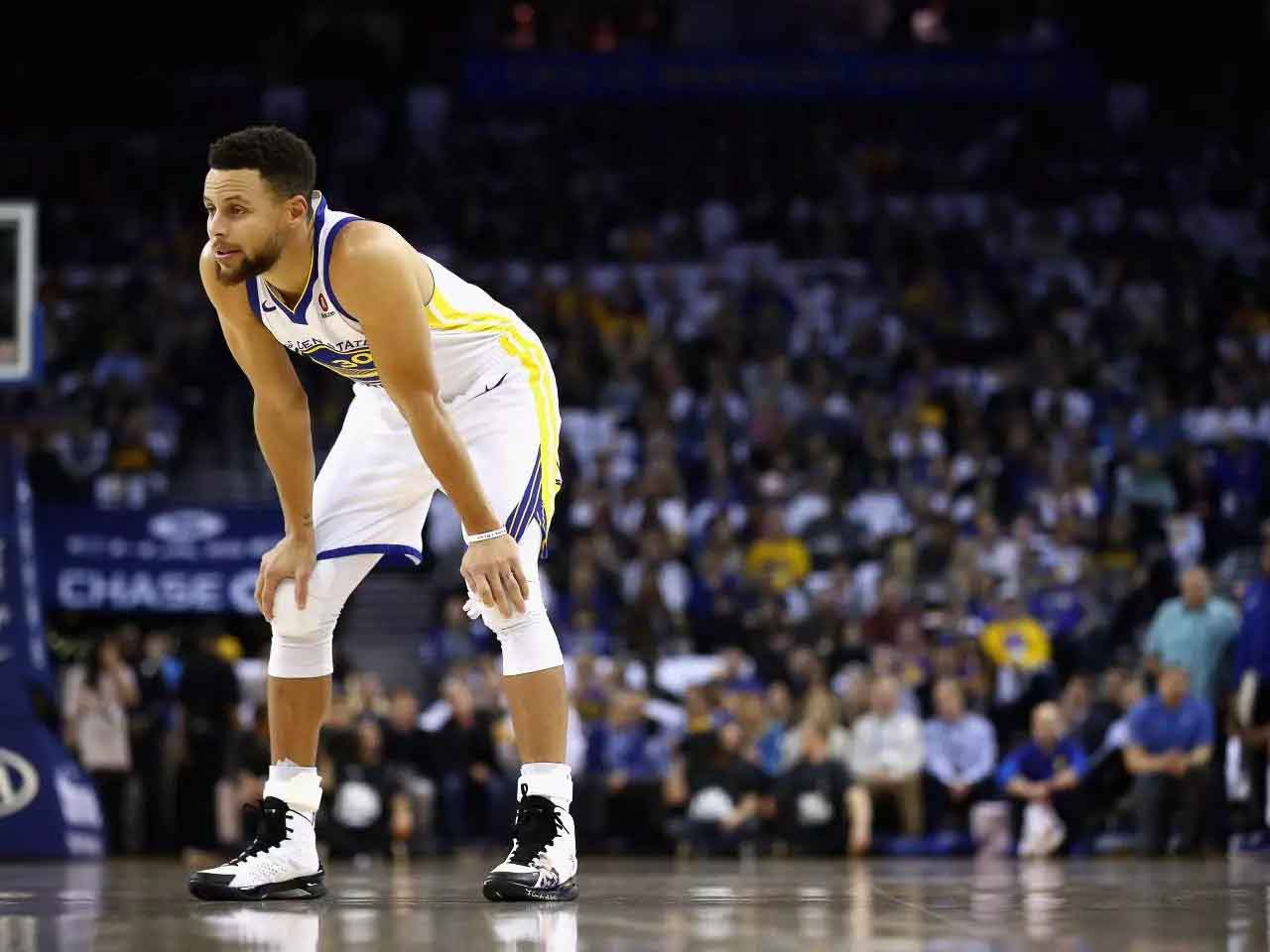 Stephen Curry <p>37.46 million USD</p>