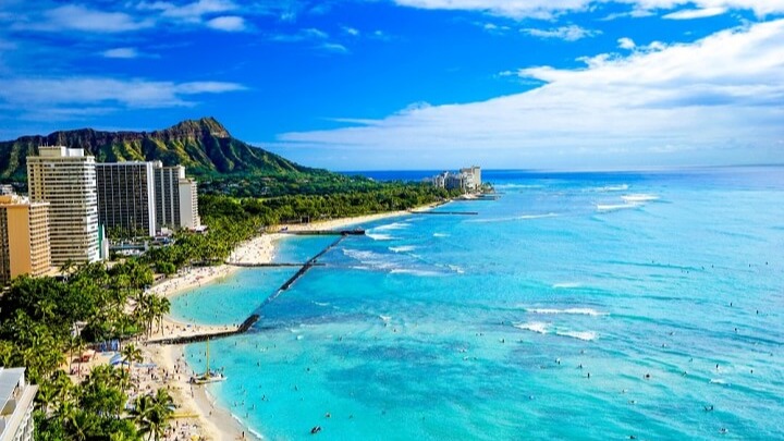 Honolulu (/ËŒhÉ’nÉ™ËˆluËluË/;[6] Hawaiian: [honoËˆlulu]) is the capital and largest city of the U.S. state of HawaiÊ»i. It is an u...