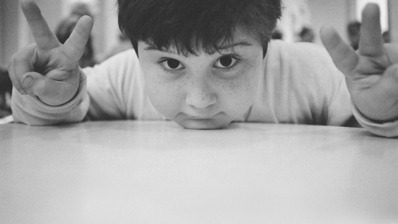 Rewind Rewind is an unflinching personal narrative that reconstructs the unthinkable story of director Sasha Joseph Neulinger’s boyhood and bravely exp...