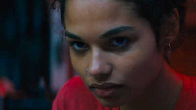 Twist No choice but to walk home alone, Hannah (Helena Howard) sees an opportunity for a ride, but others see an opportunity in her.<br /><br /><a href=